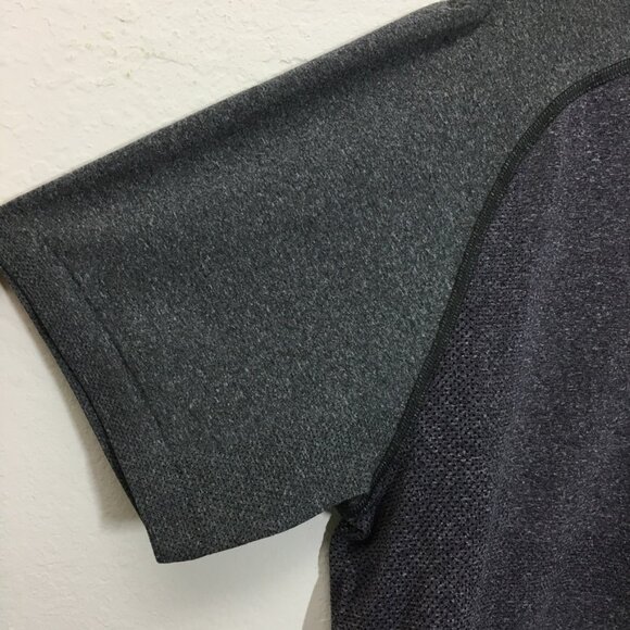 Lululemon Athletica Gray Short Sleeve Tee - Picture 3 of 9